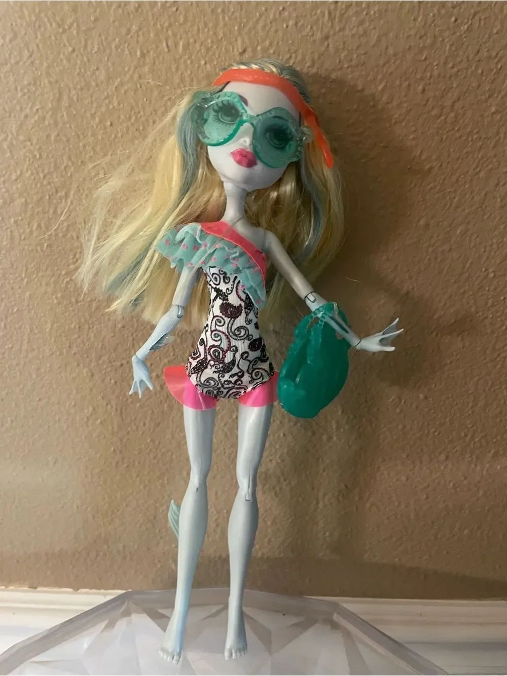 Lagoona Blue Beach Beastie Monster High Doll